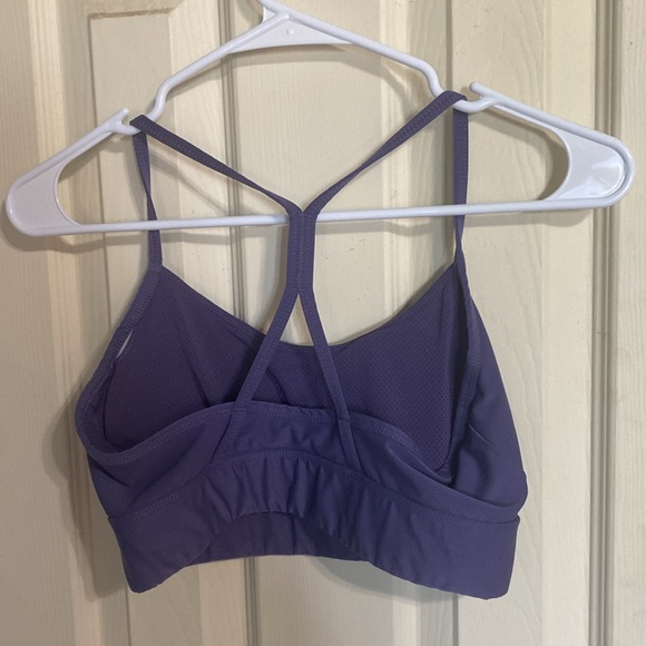 Size small - Picture 2 of 2